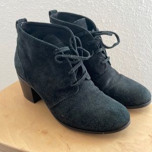 Nurture Black Booties size 7